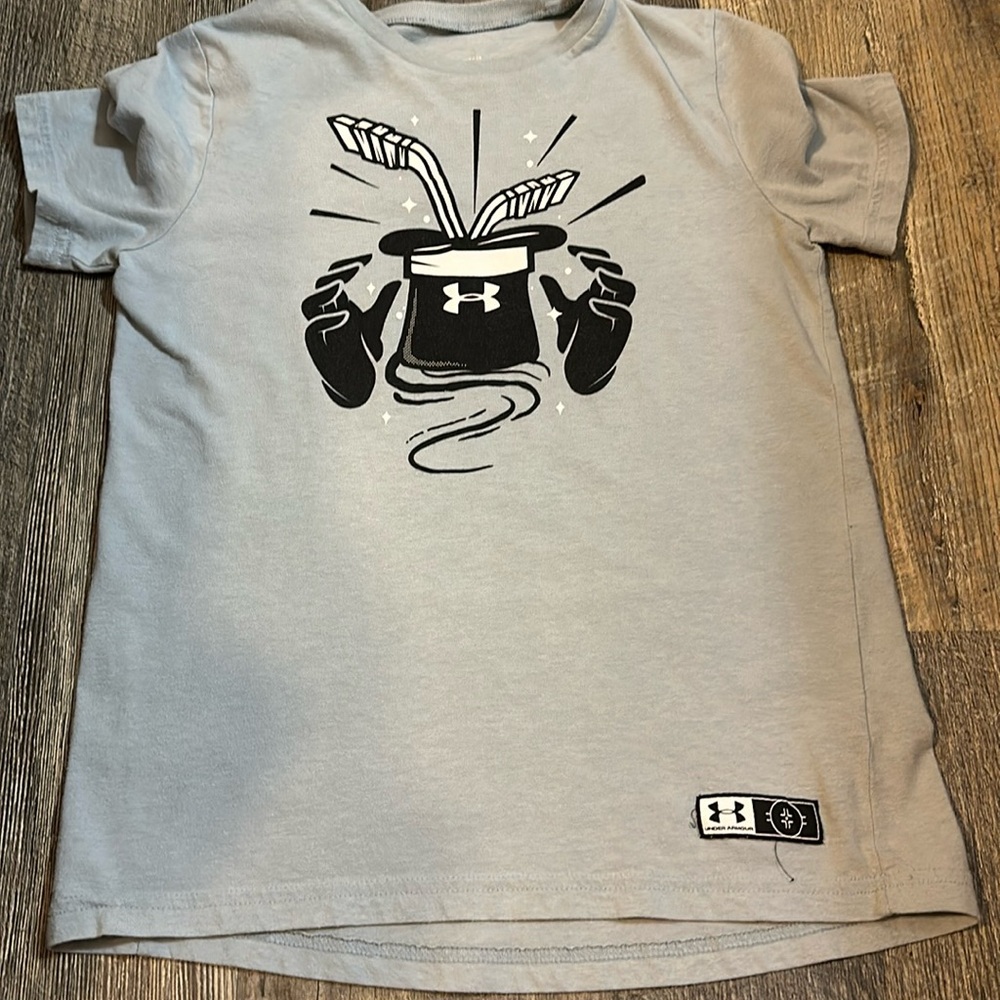 Under Armour hat trick Tshirt